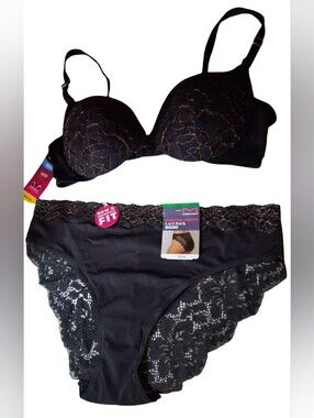 Clothes: Womens Maidenform Bra & Panty Set (36C & Large) NWT